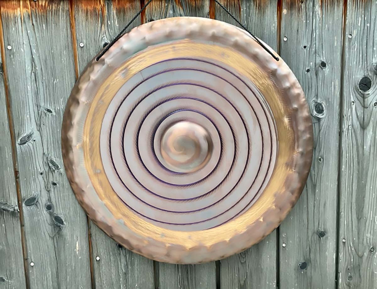 Hochwertiger kupferfarbener Edelstahl Gong handgefertigt von Black Steel Handpan.